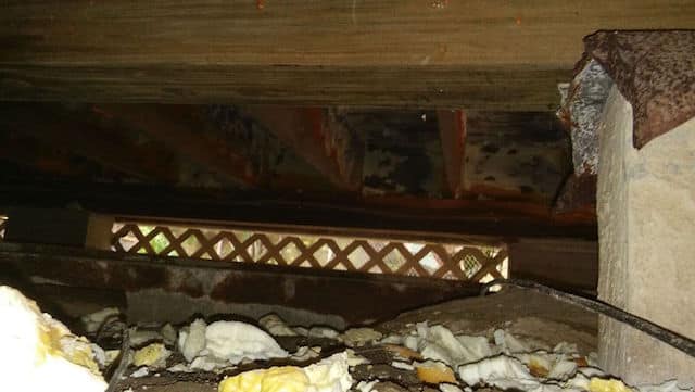 SC-Spray-foam-damage-crawlspace